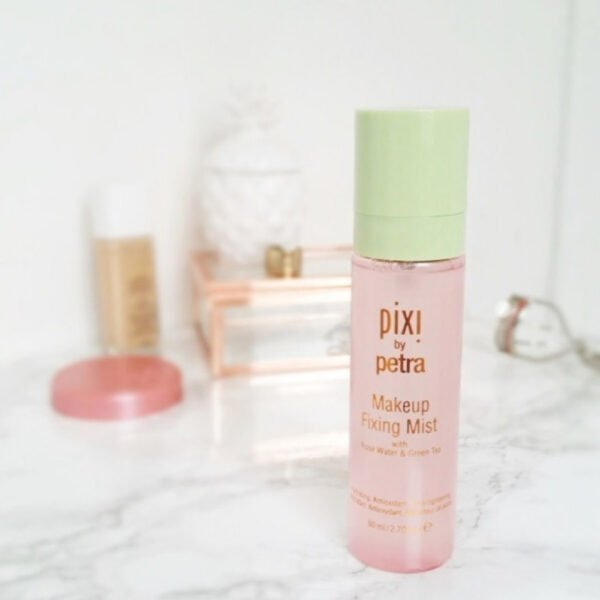بخاخ مثبت للمكياج من بيكسي ، فكست   PIXI Makeup Fixing Mist